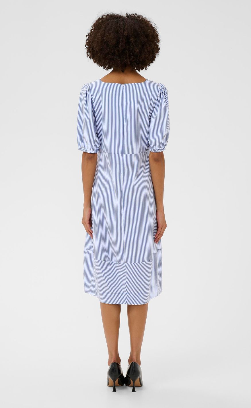 Culture Kjole - Abigail Puff SS - Mazarine Blue
