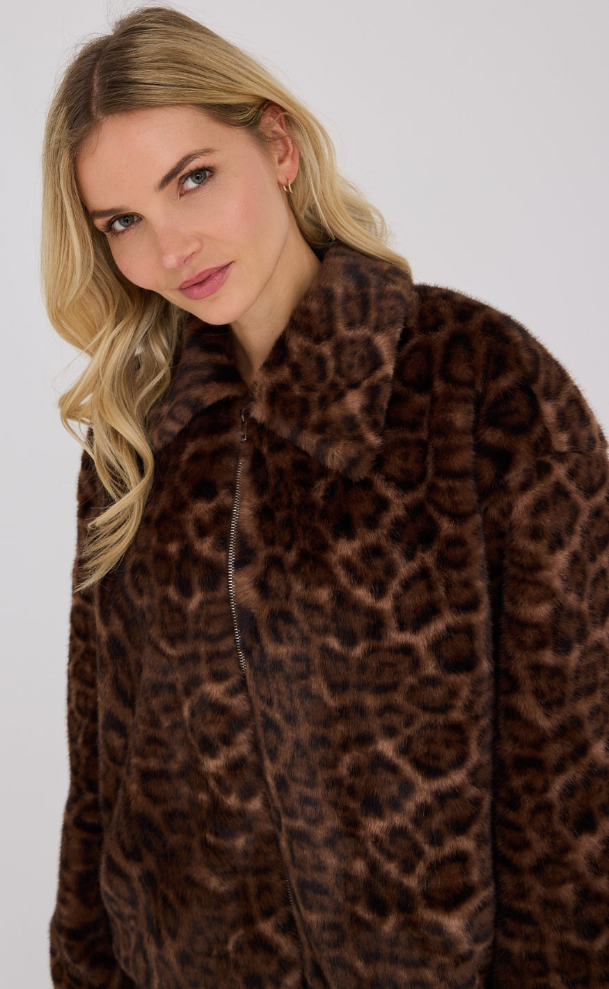 A-View Jakke - Leo Faux - Brown