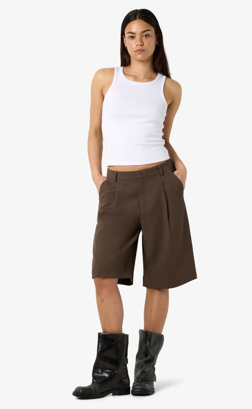 Noisy May Shorts - Monna Maile Bermuda - Brown
