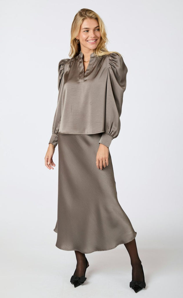 Neo Noir Bluse - Rosslyn Heavy Sateen - Warm Grey