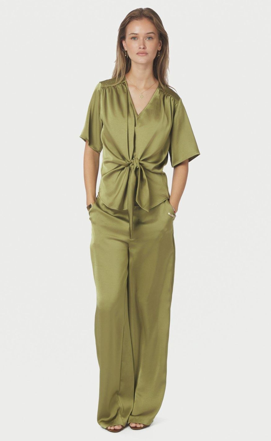 Neo Noir Bluse - Casadia Heavy Sateen - Sage Green