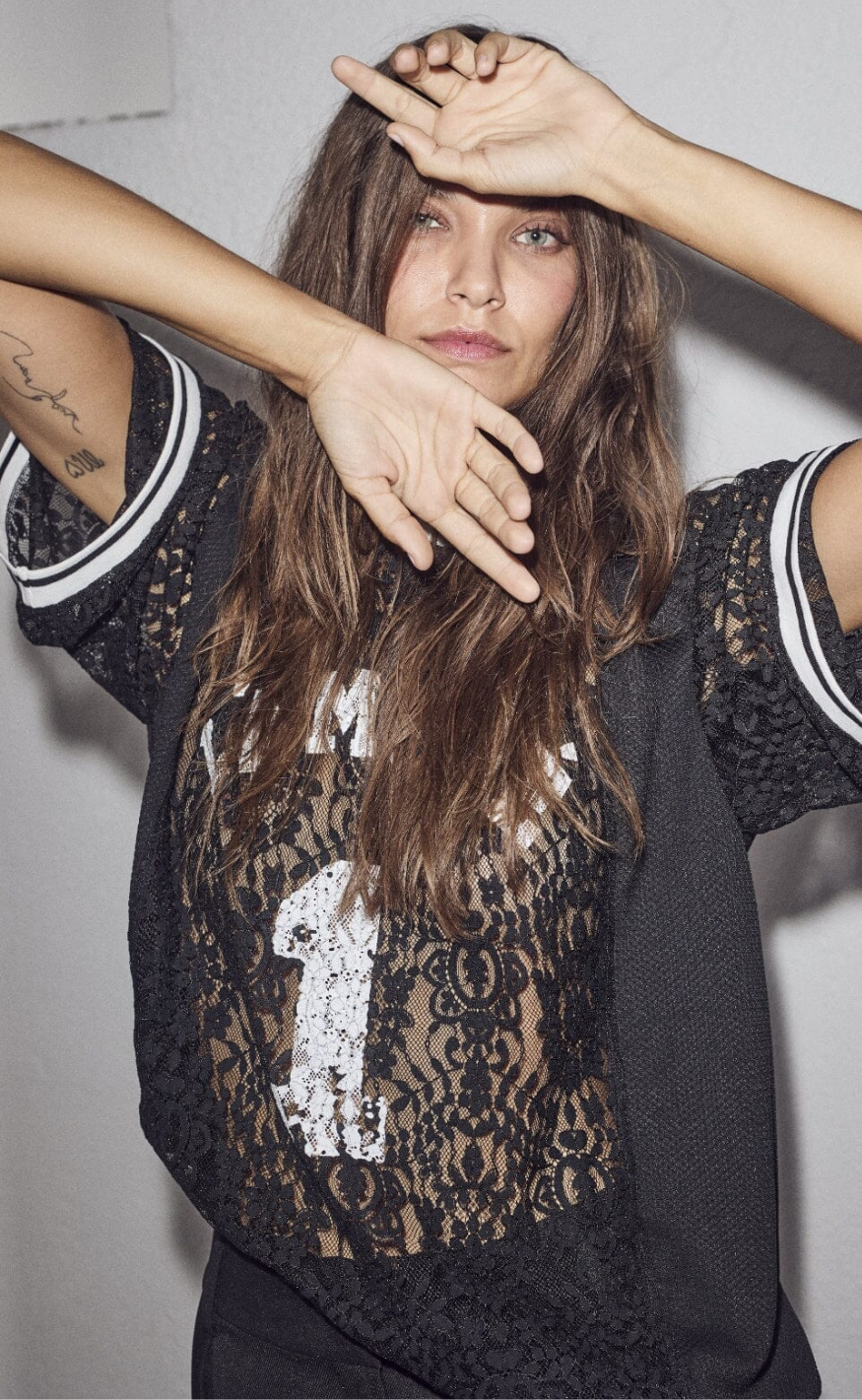 Haute L'Amitié T-Shirt - Lace Football - Black