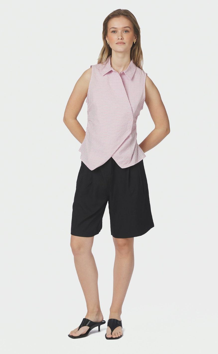 Neo Noir Topp - Celest Check - Light Pink