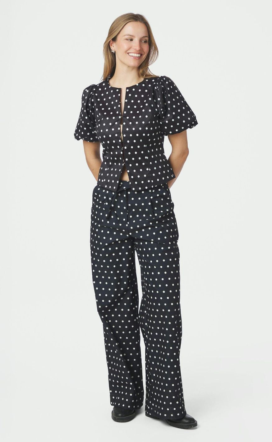 Neo Noir Bluse - Anela Dot - Black