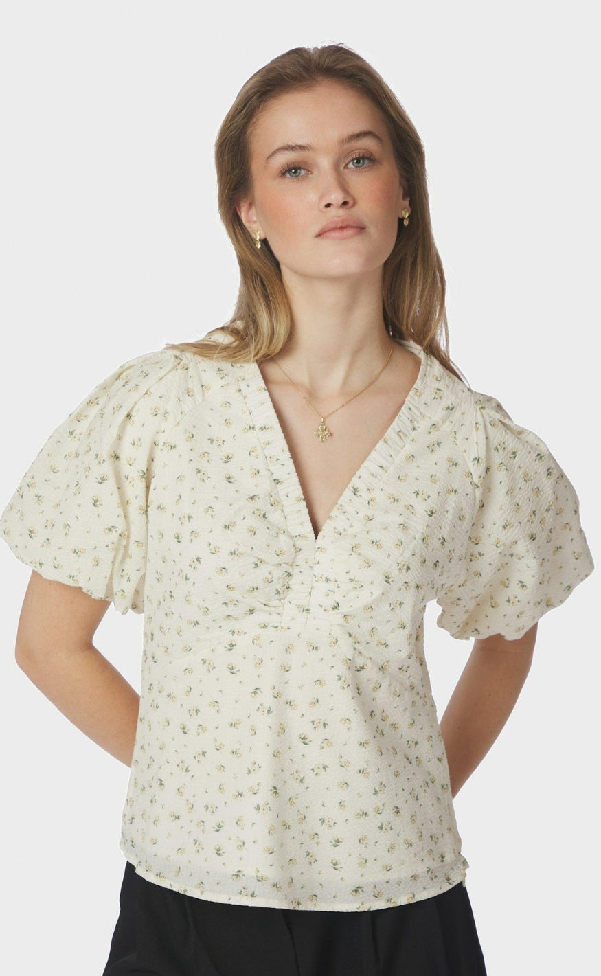 Neo Noir Bluse - Irina Small Rose Flower - Light Yellow