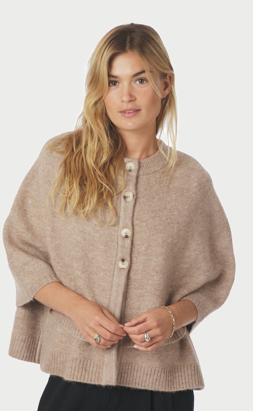 Neo Noir Cardigan - Josei Double Knit Cape - Beige Melange