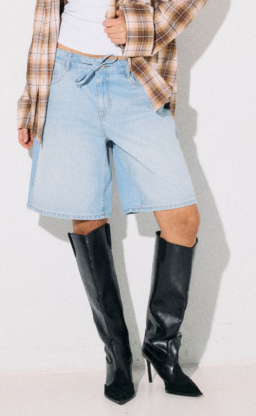 Noisy May Shorts - Maisy MW - Light Blue Denim