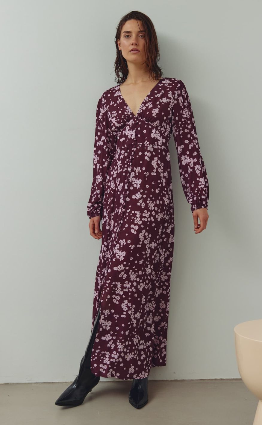 Noella Kjole - Lilith Maxi - Deja Burgundy Print