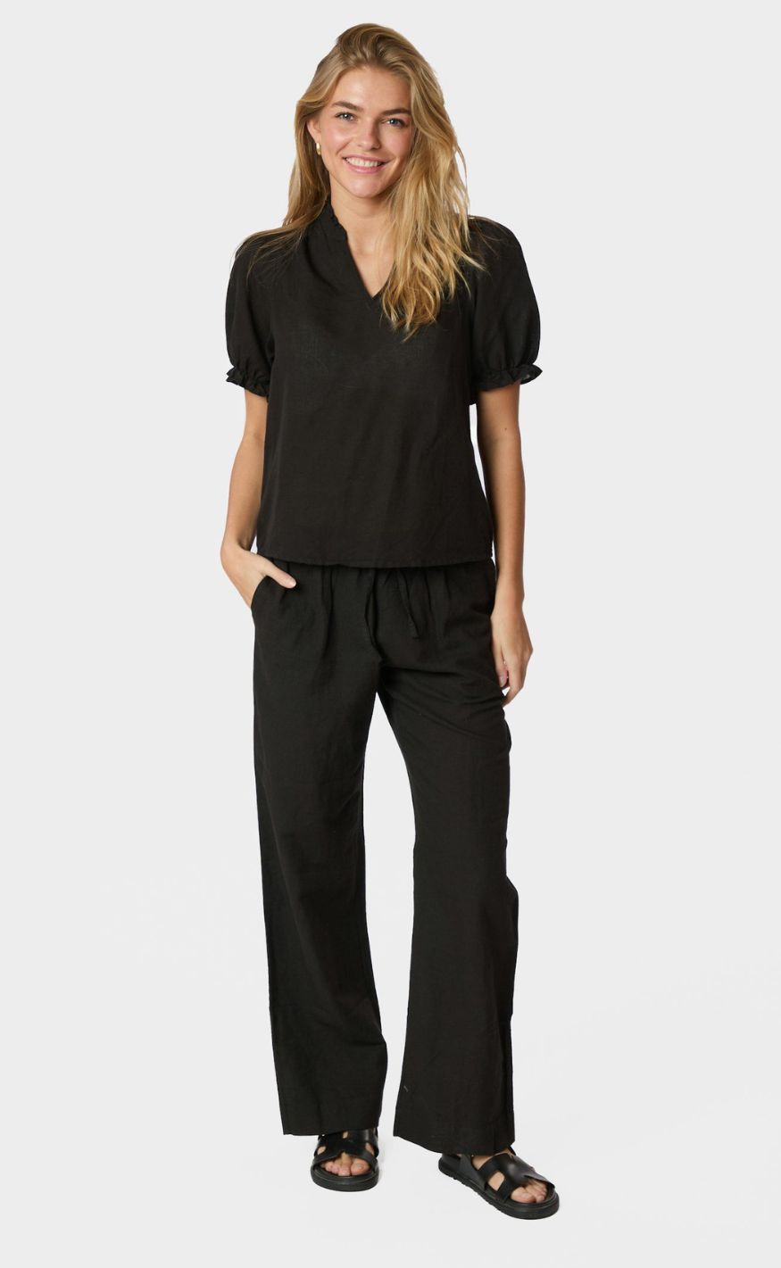 Neo Noir Bluse - Odesa Linen - Black