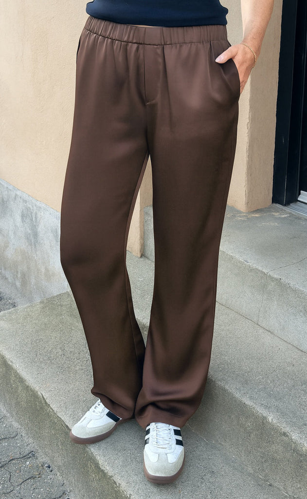 Say INA Copenhagen Bukser - Liva - Dark Brown Satin