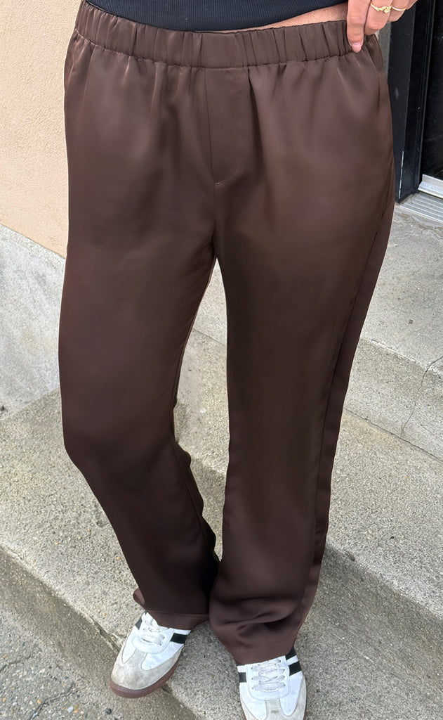 Say INA Copenhagen Bukser - Liva - Dark Brown Satin