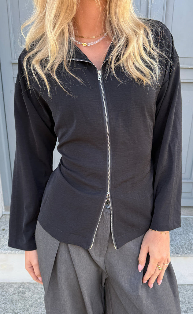 Say INA Copenhagen Bluse - Zenia Zip - Black