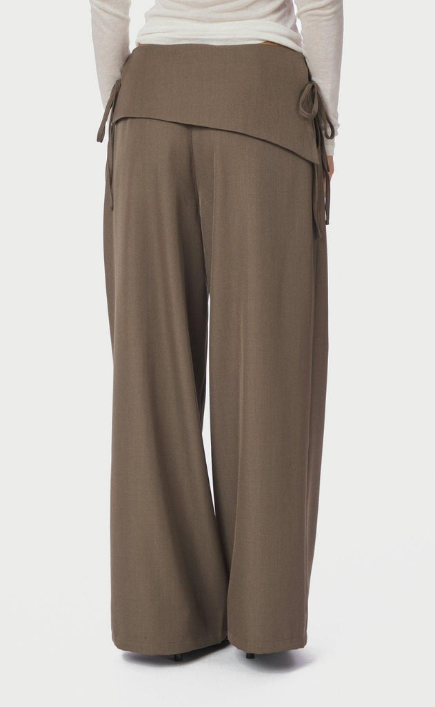 Neo Noir Bukser - Deani Fold - Taupe