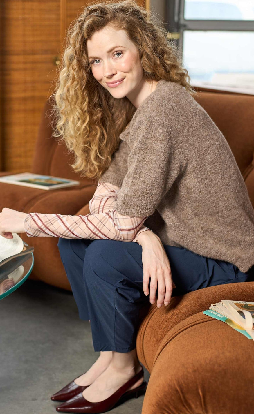 Black Colour Cardigan - Dell SS - Taupe