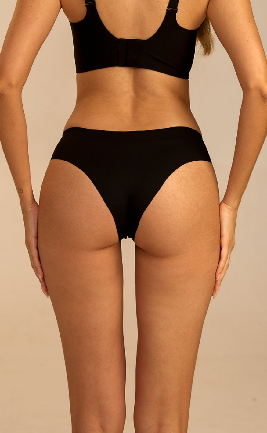 FemiFemme Truse - Invisible Soft Brazilian - Black