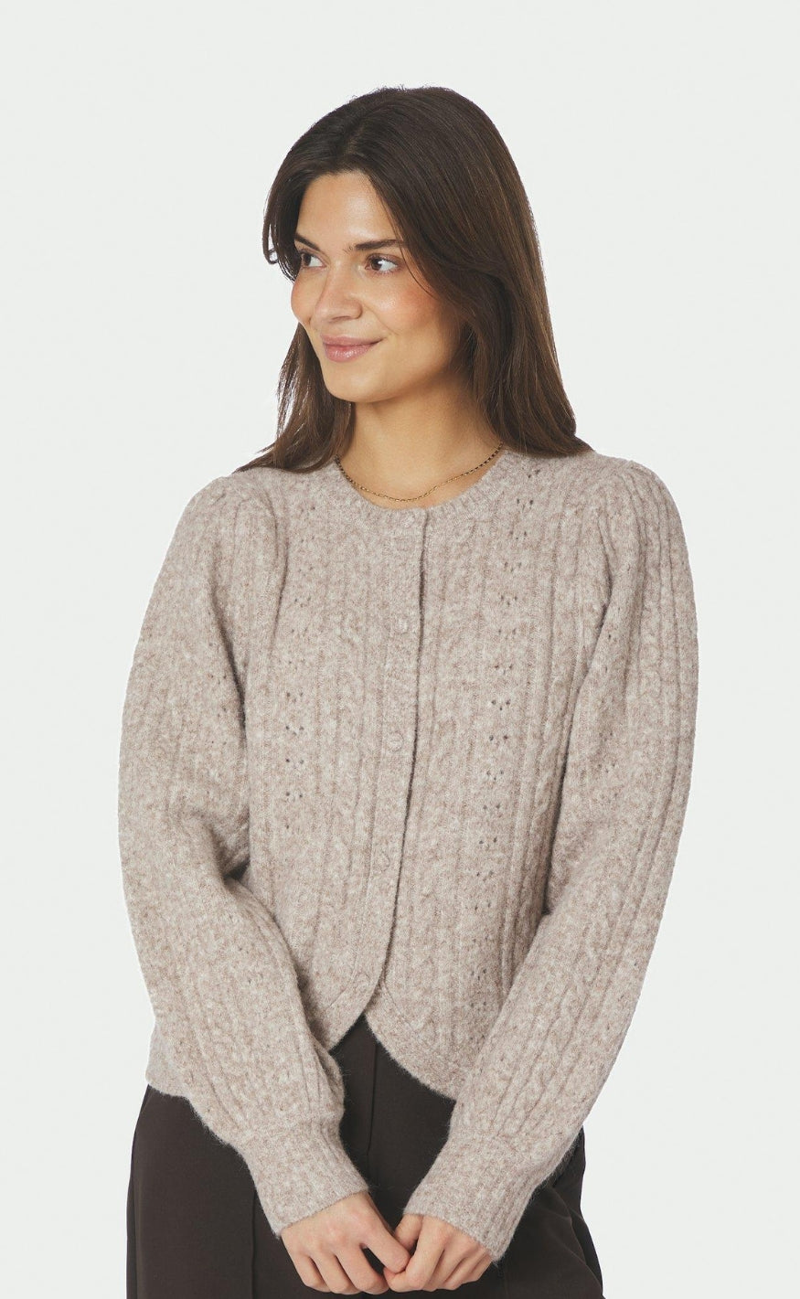 Neo Noir Cardigan - Koteas Cable Knit - Beige Melange