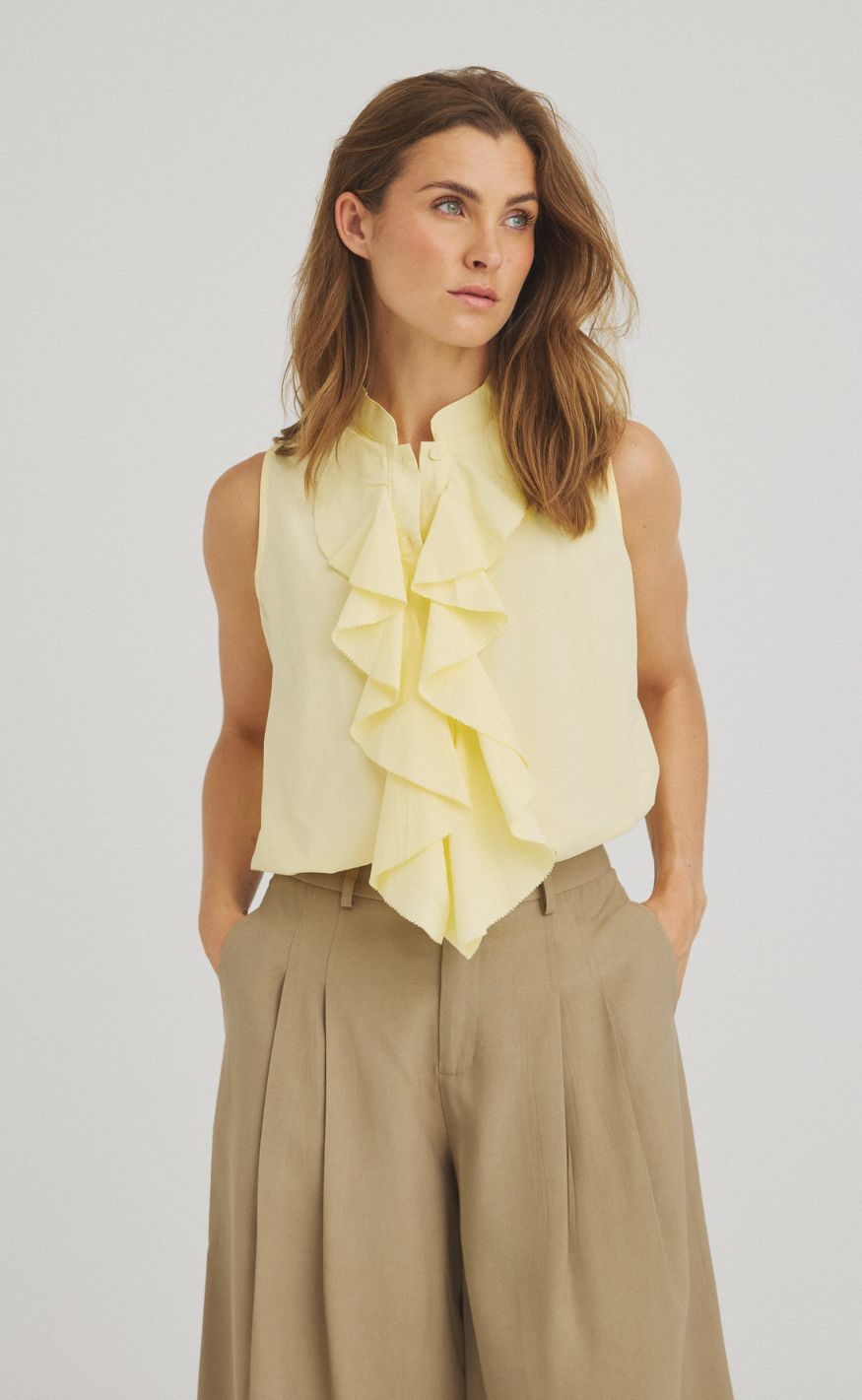 Luxzuz Topp - Vilhelma - Soft Yellow 1029