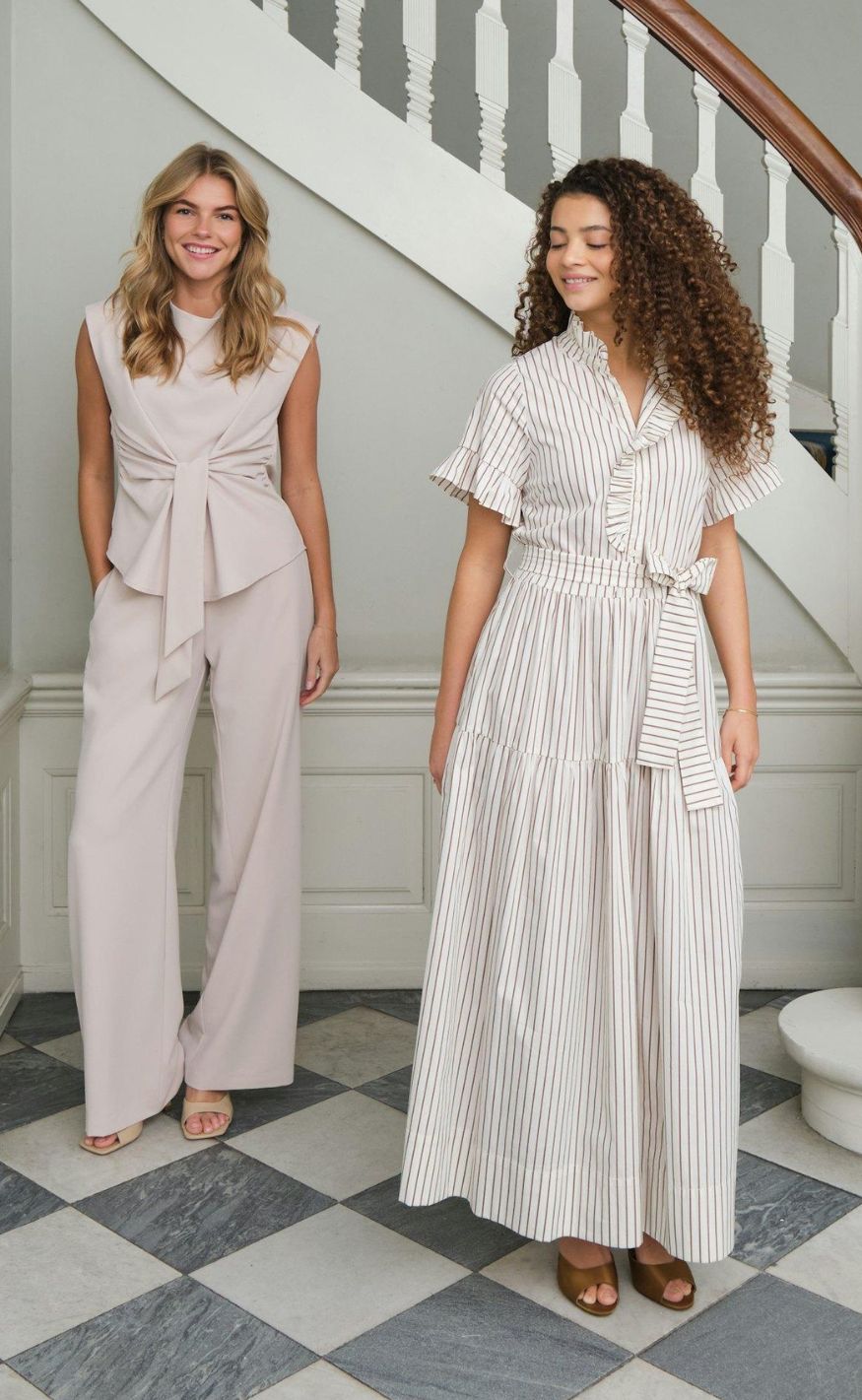 Neo Noir Topp - Katarim Crepe - Ivory