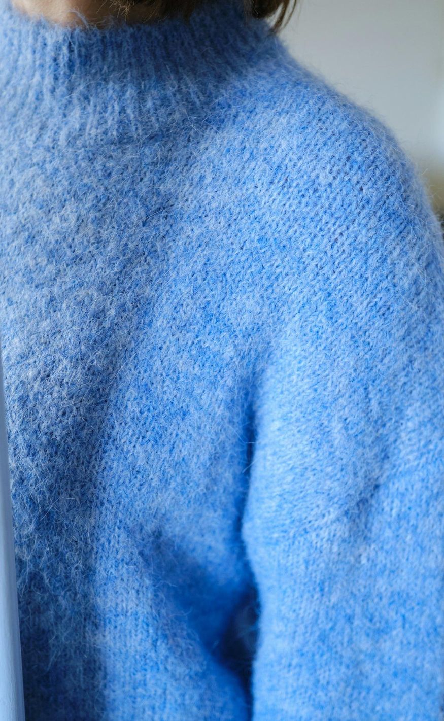 Neo Noir Genser - Paulina Fluffy - Dusty Blue