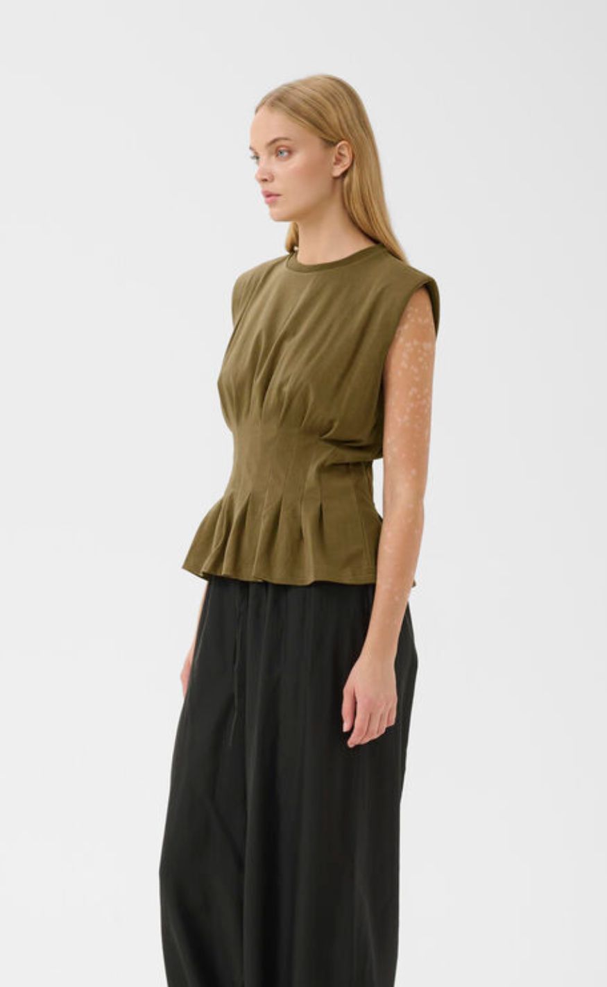 Gestuz T-Shirt - Inez - Military Olive