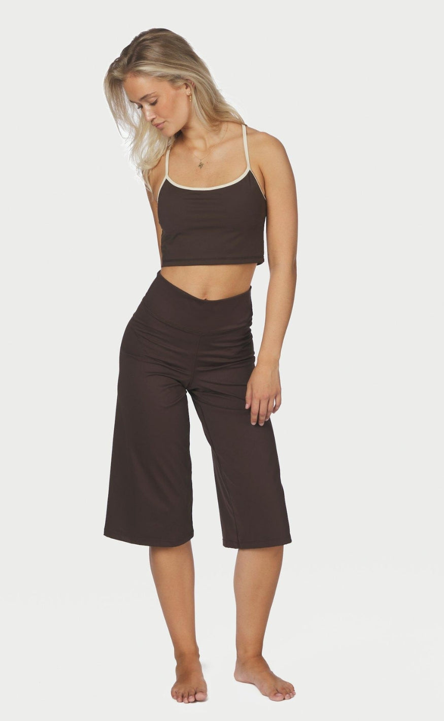 Neo Noir Bukser - Lauri Wide Capri - Dark Brown