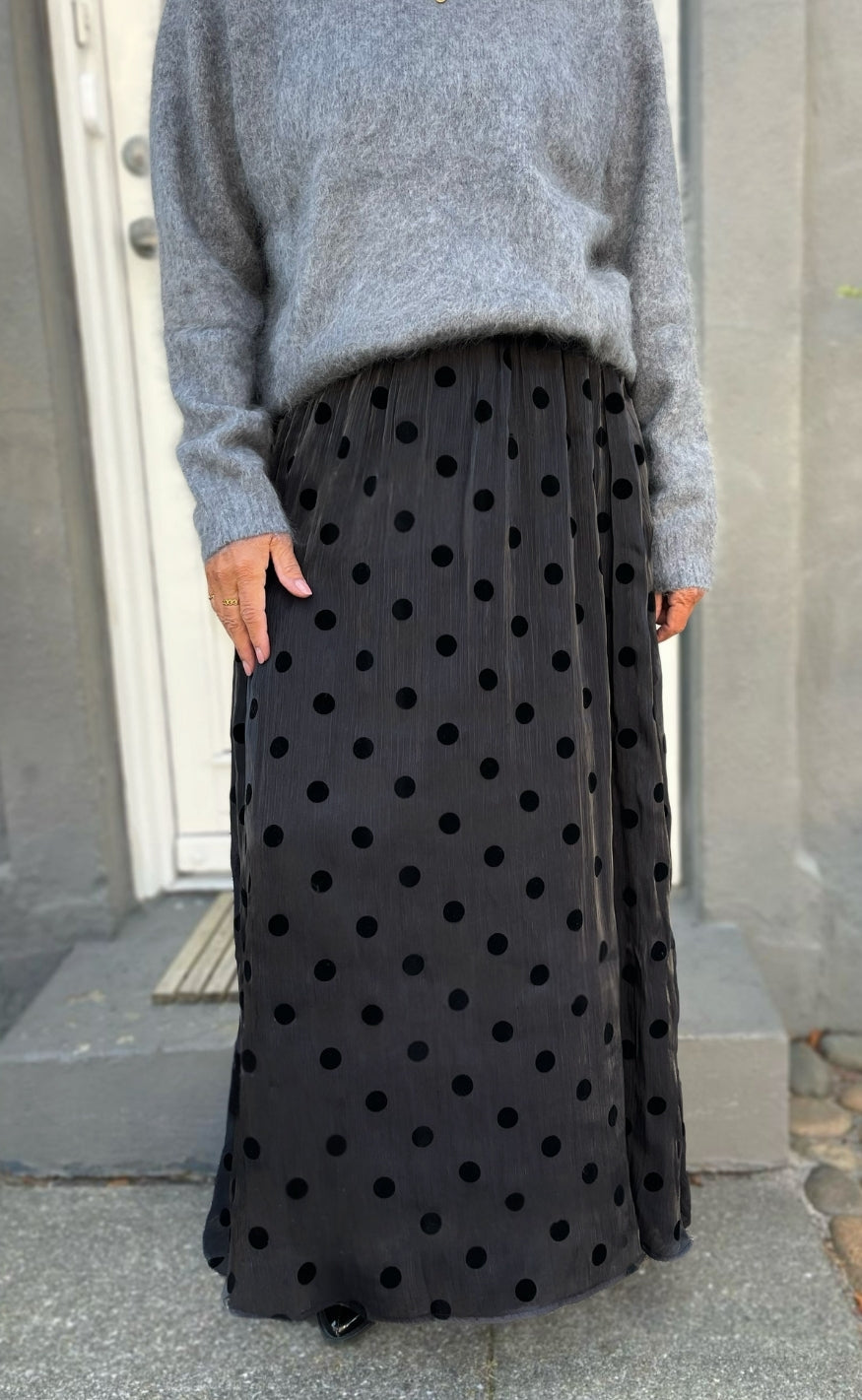 Say INA Copenhagen Skjørt - Lucia - Black w. Black Dots