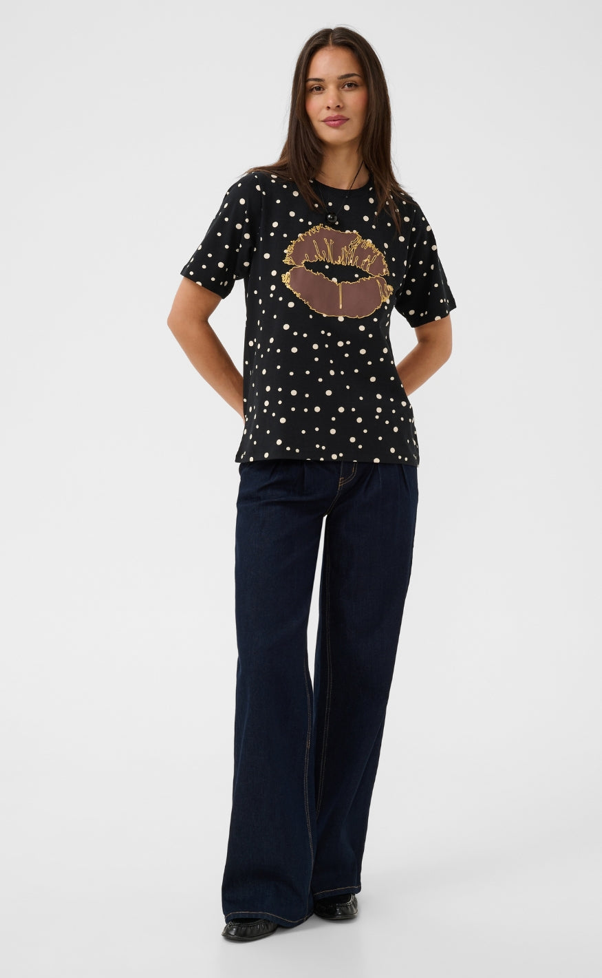 Culture T-shirt - Nanni Gith - Black/Whitecap Dot