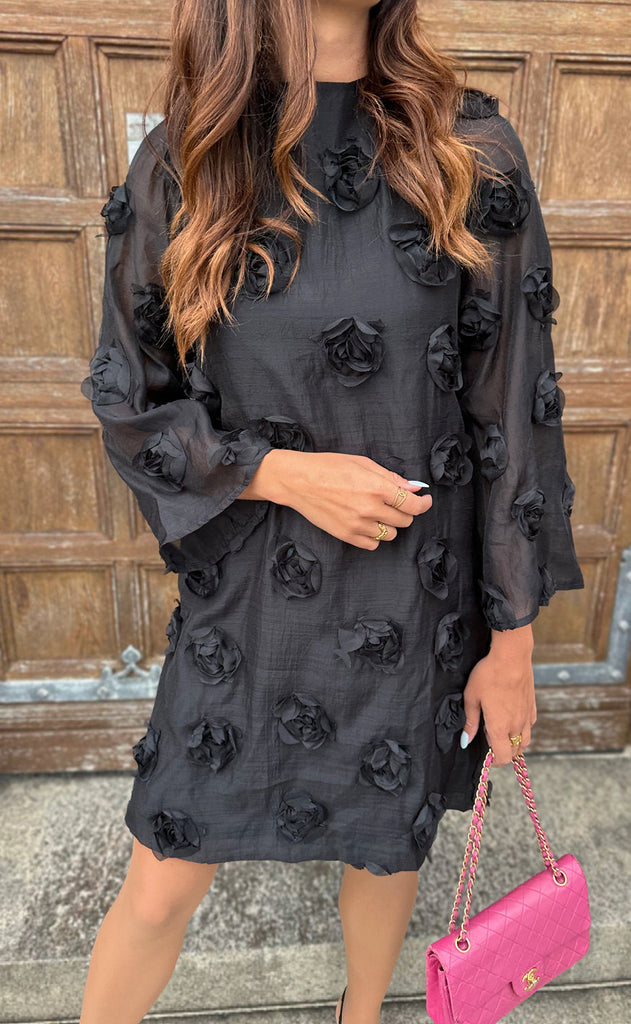Say INA Copenhagen Kjole - Asha - Black W. 3D Roses