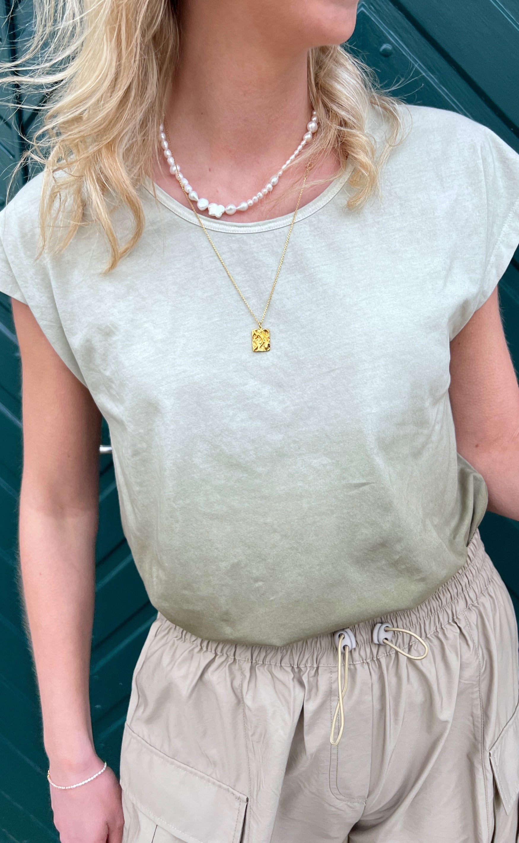 Basic Apparel Tee - Dahlia - Vetiver