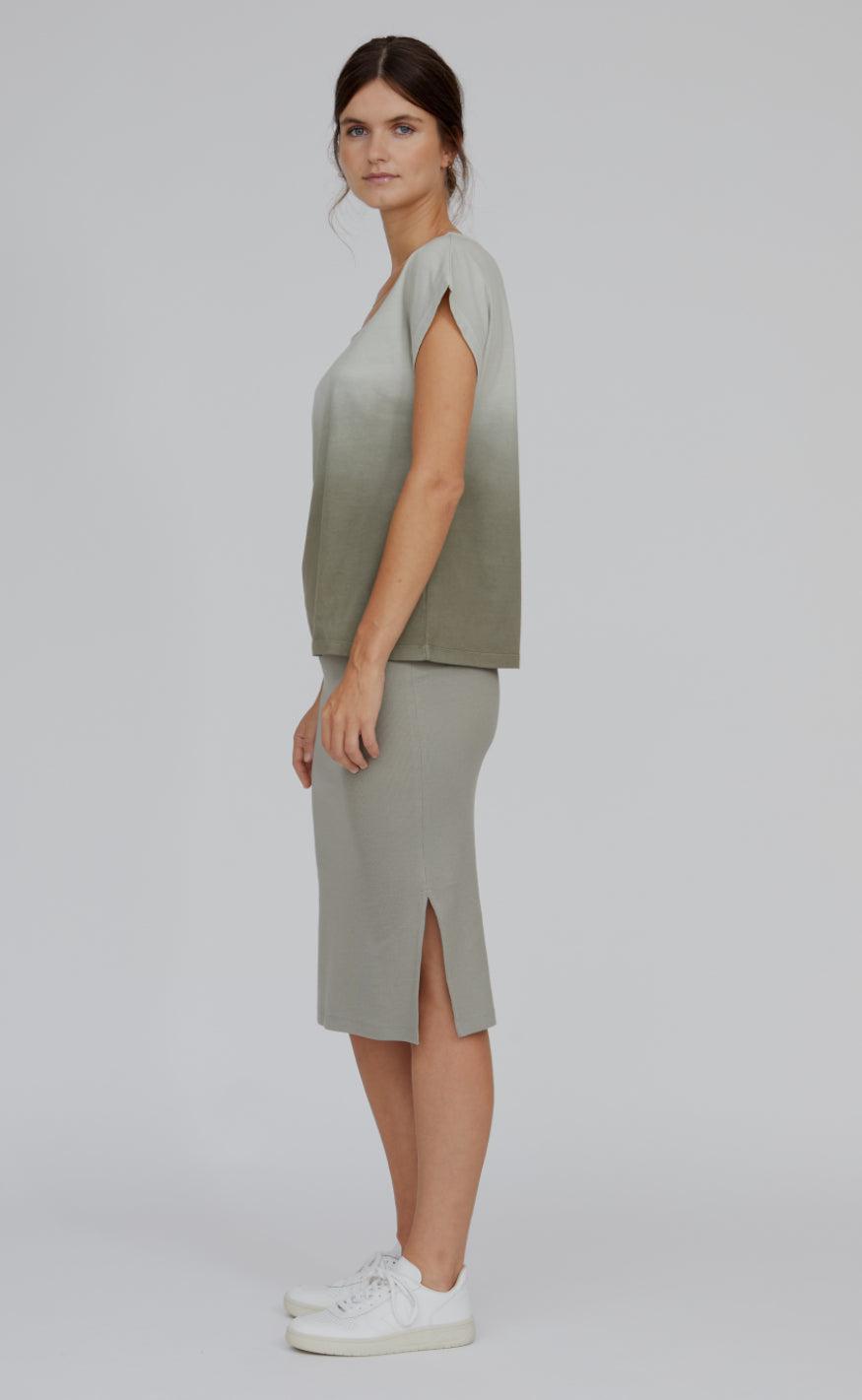 Basic Apparel Tee - Dahlia - Vetiver