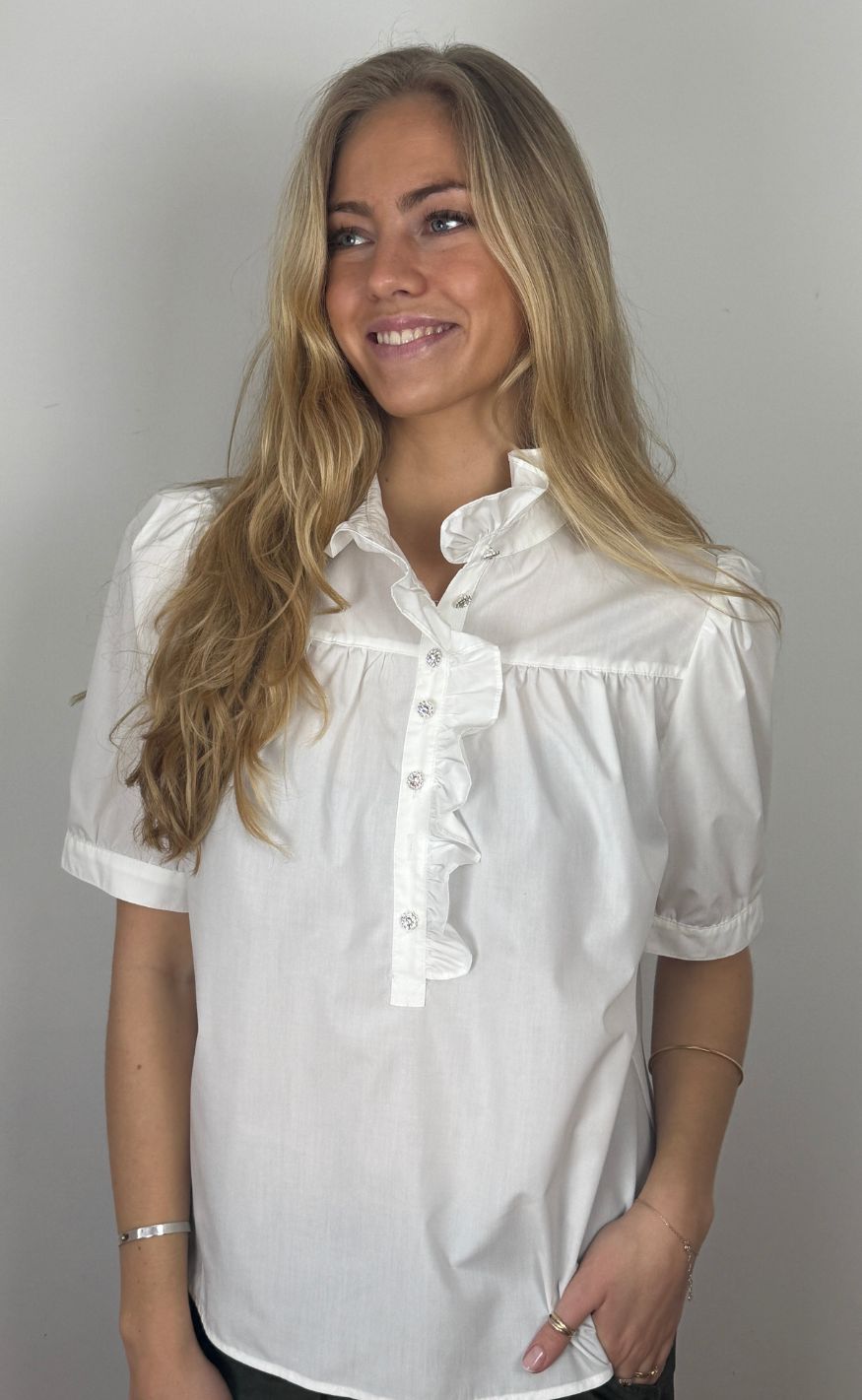 Continue Bluse - Ariana Smilistone - White