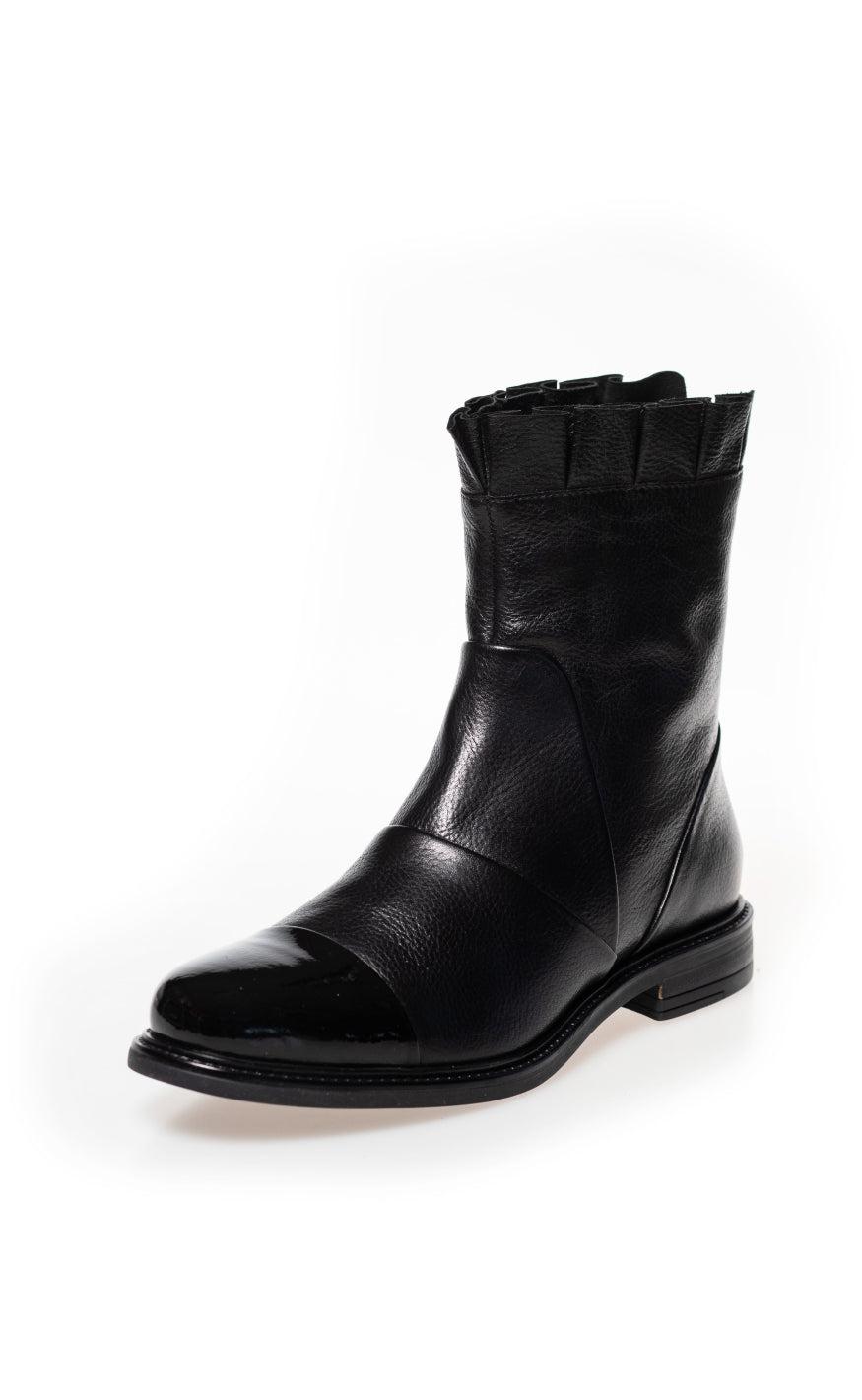 Copenhagen Shoes Støvle - Margaret - Black W/Patent Toe