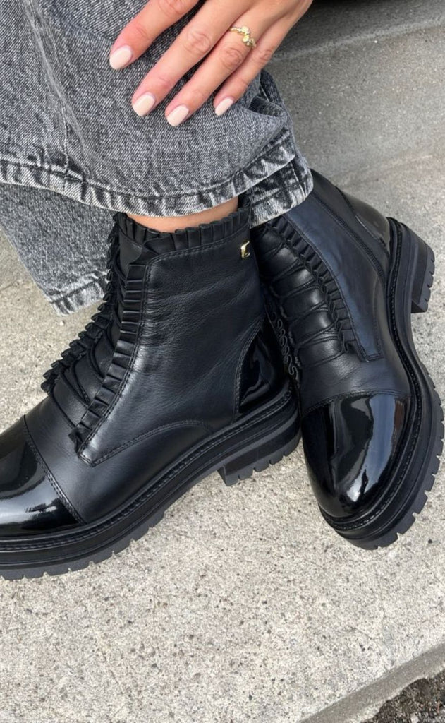 Copenhagen Shoes Støvle - The Pretty Collection - Black