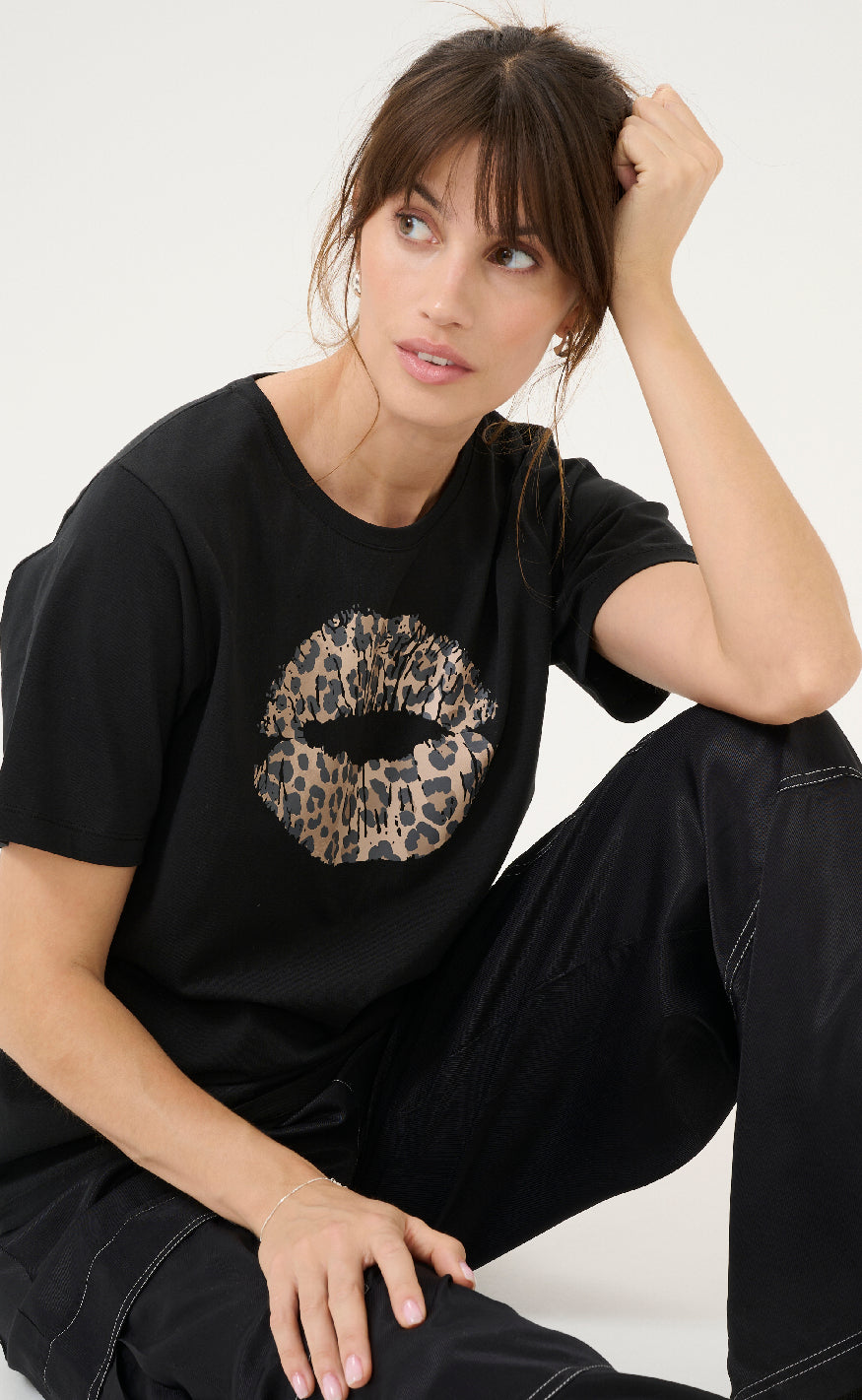 Culture T-shirt - Nuga Gith - Black