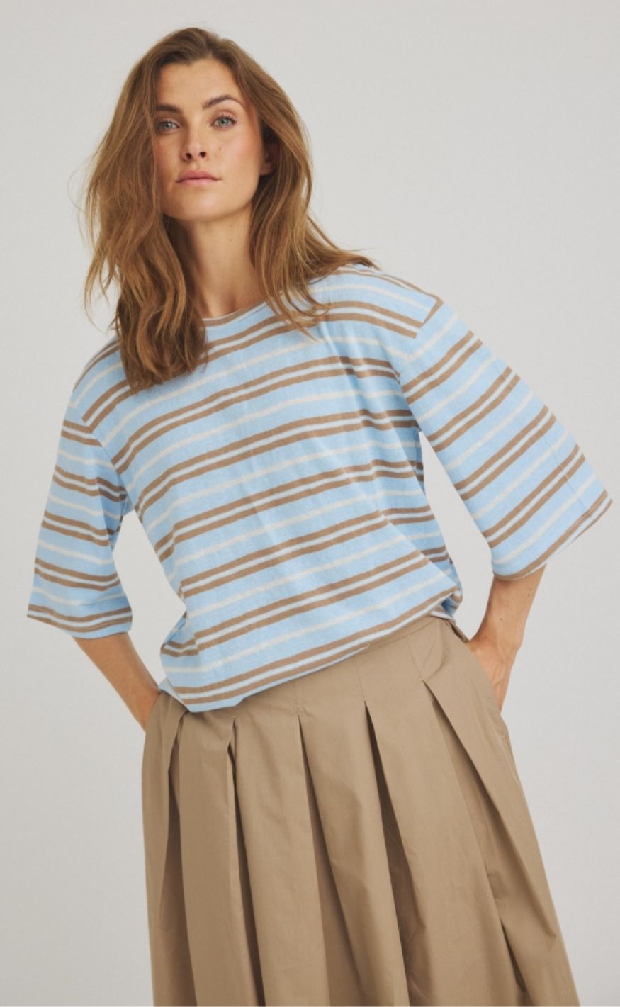 Luxzuz T-shirt - Boxilia - 512 Placid Blue