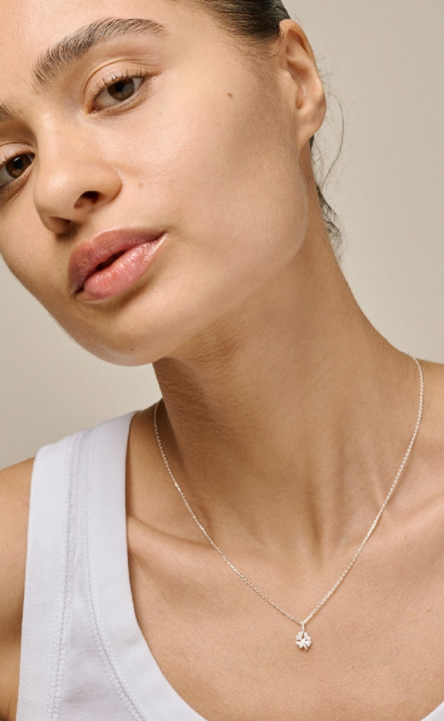 ENAMEL Copenhagen Halskjede - Four-Leaf CLower - Silver colour