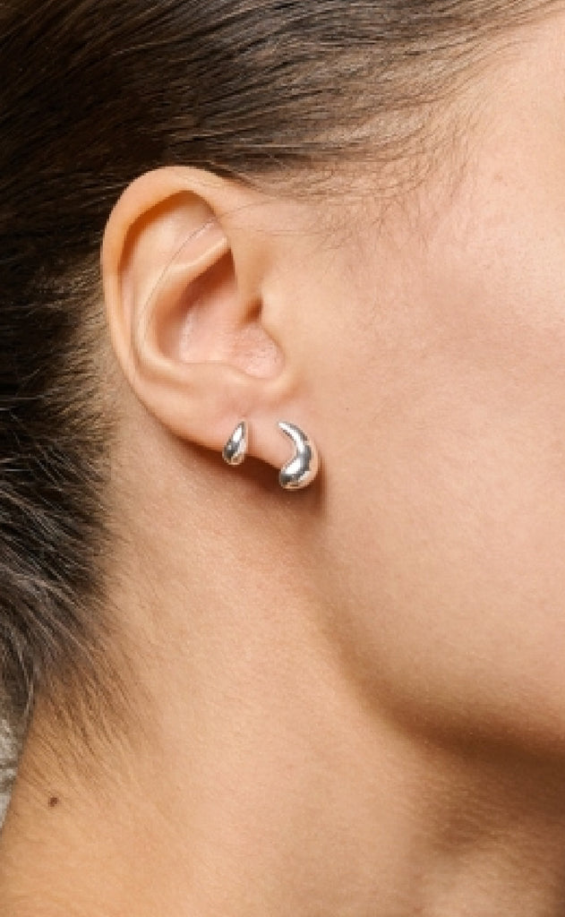 ENAMEL Copenhagen Øreringer - Nima - Silver Colour