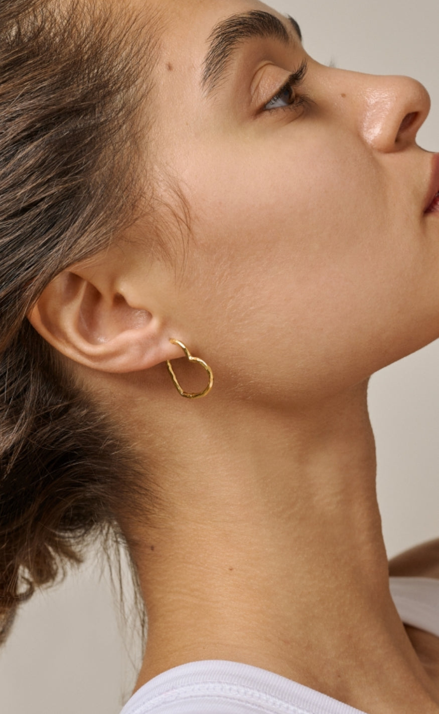 ENAMEL Copenhagen Øreringer - Organic Heart Medium - Gold Colour