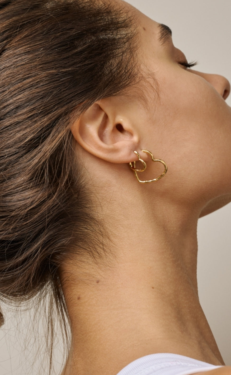 ENAMEL Copenhagen Øreringer - Organic Heart Small - Gold Colour