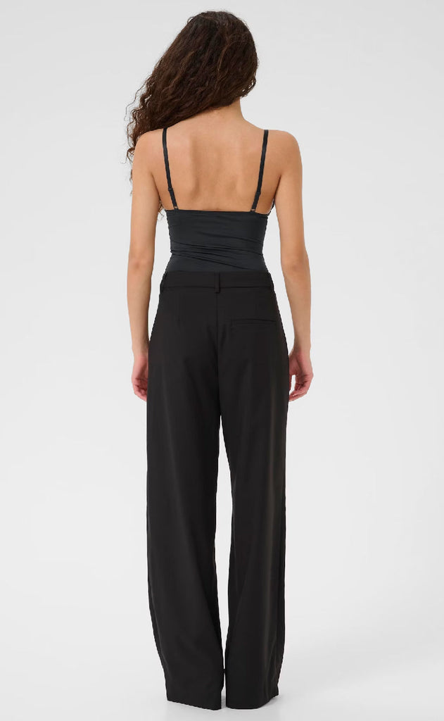 Gestuz Topp - Cami - Black