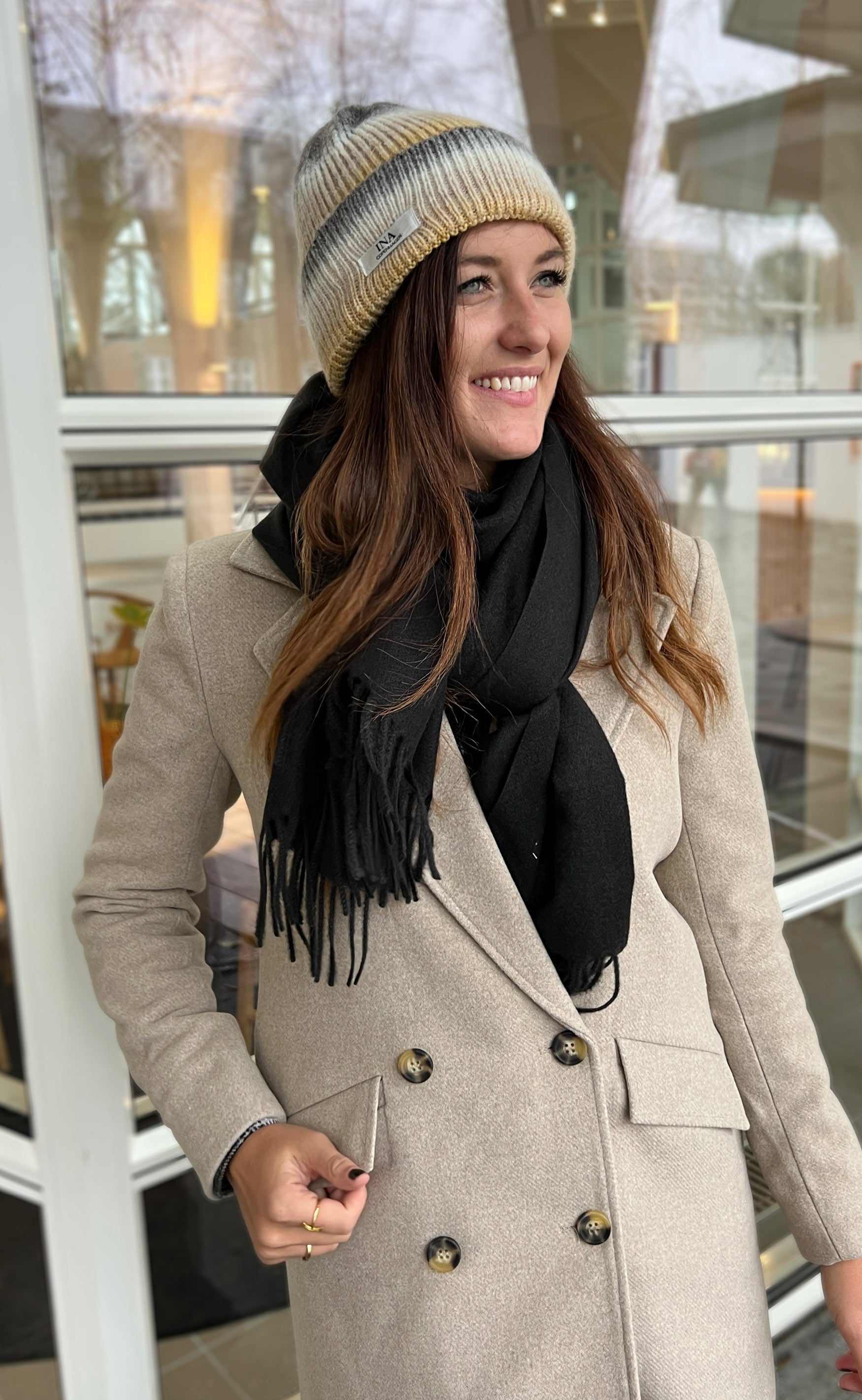 INA Copenhagen HalsSkjerf - Sif - Black