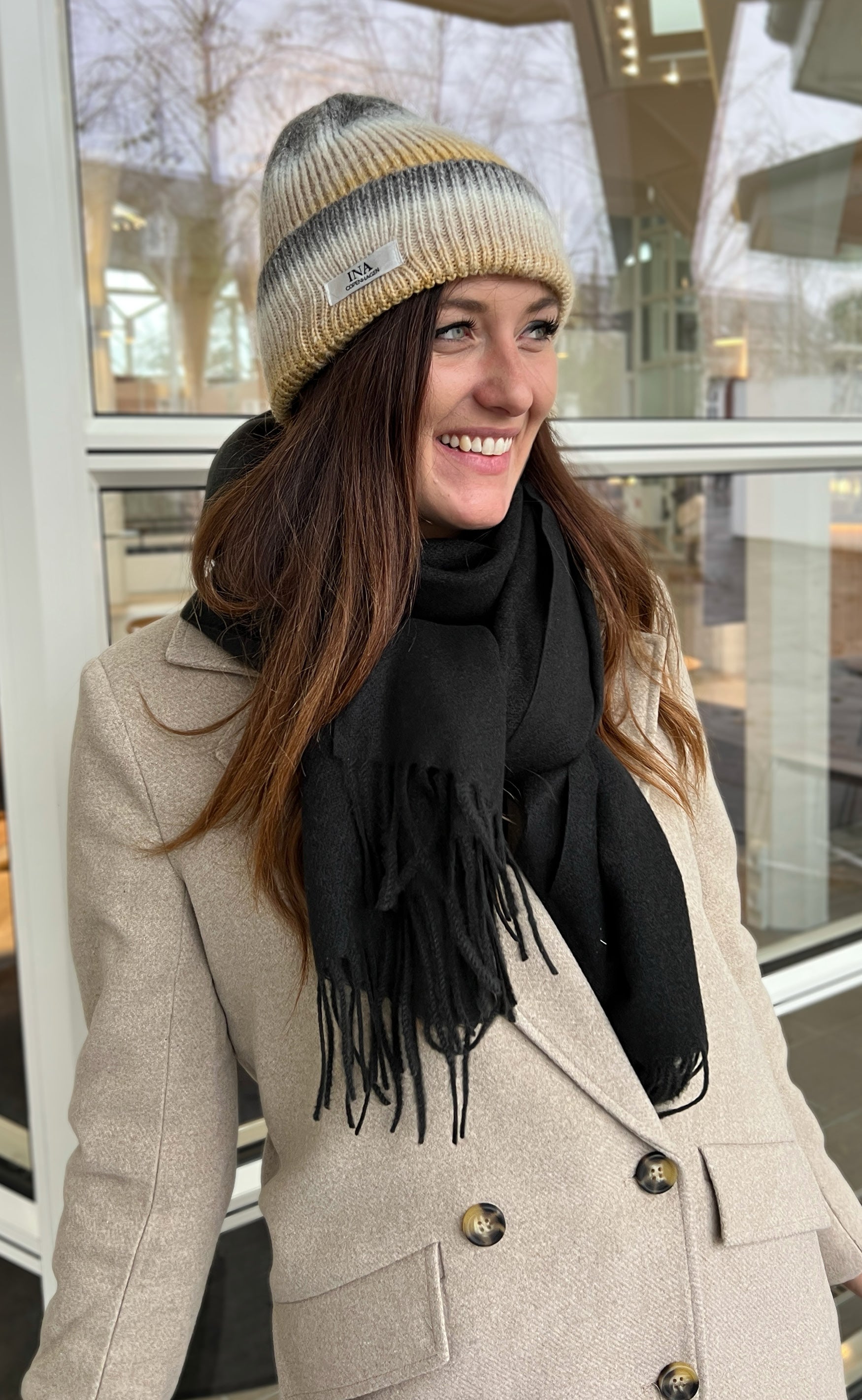 INA Copenhagen HalsSkjerf - Sif - Black