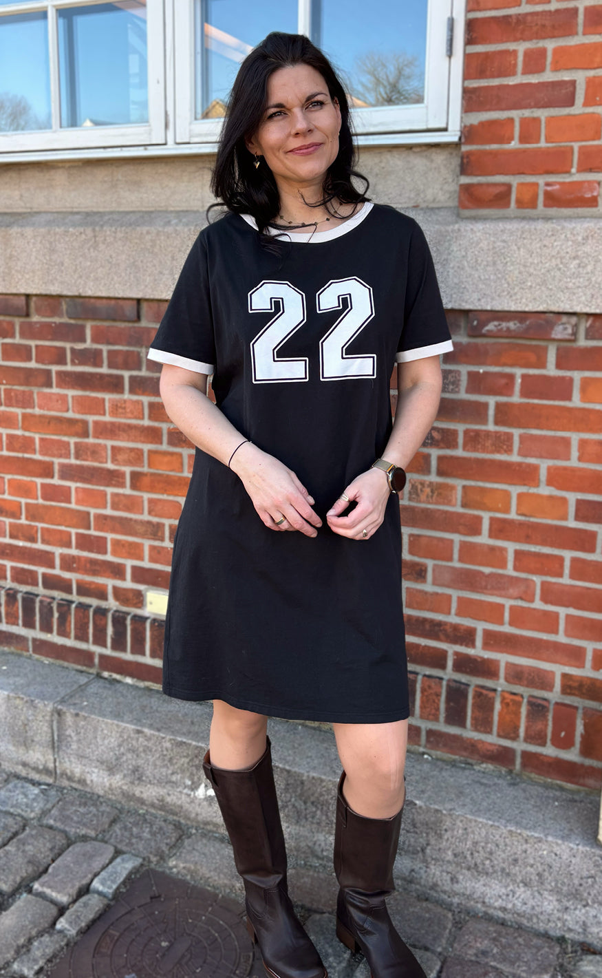 INA Copenhagen Kjole - Alva Football - Black W. Off White