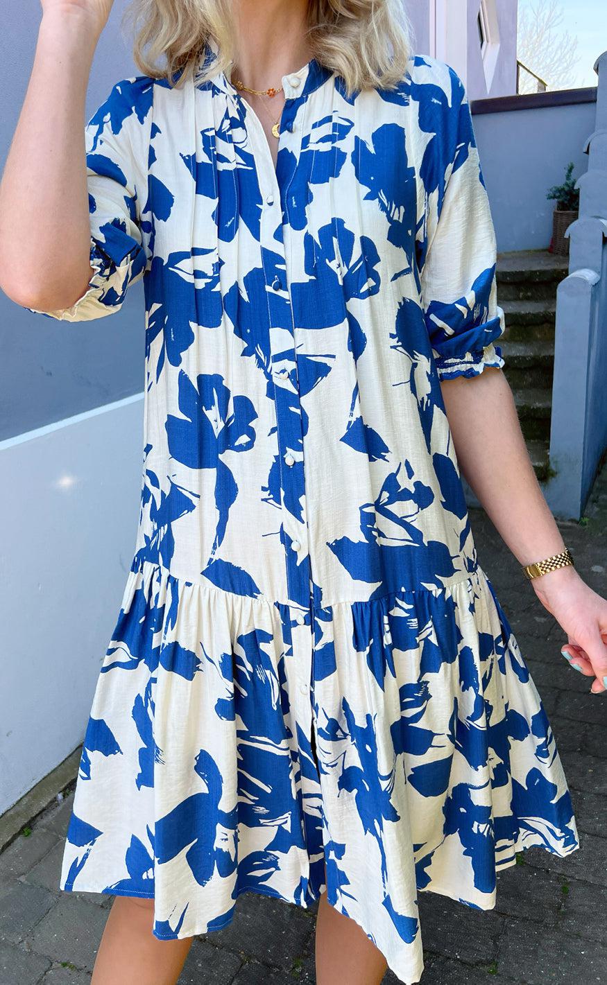 INA Copenhagen Kjole - Anja - White / Blue Flower