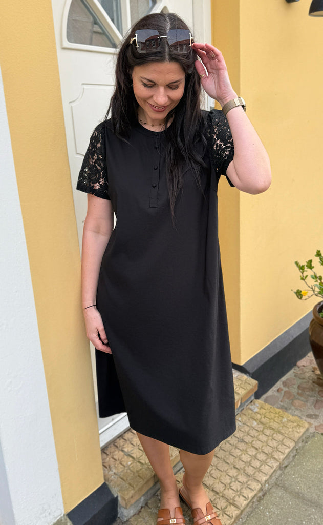 INA Copenhagen Kjole - Aria - Black