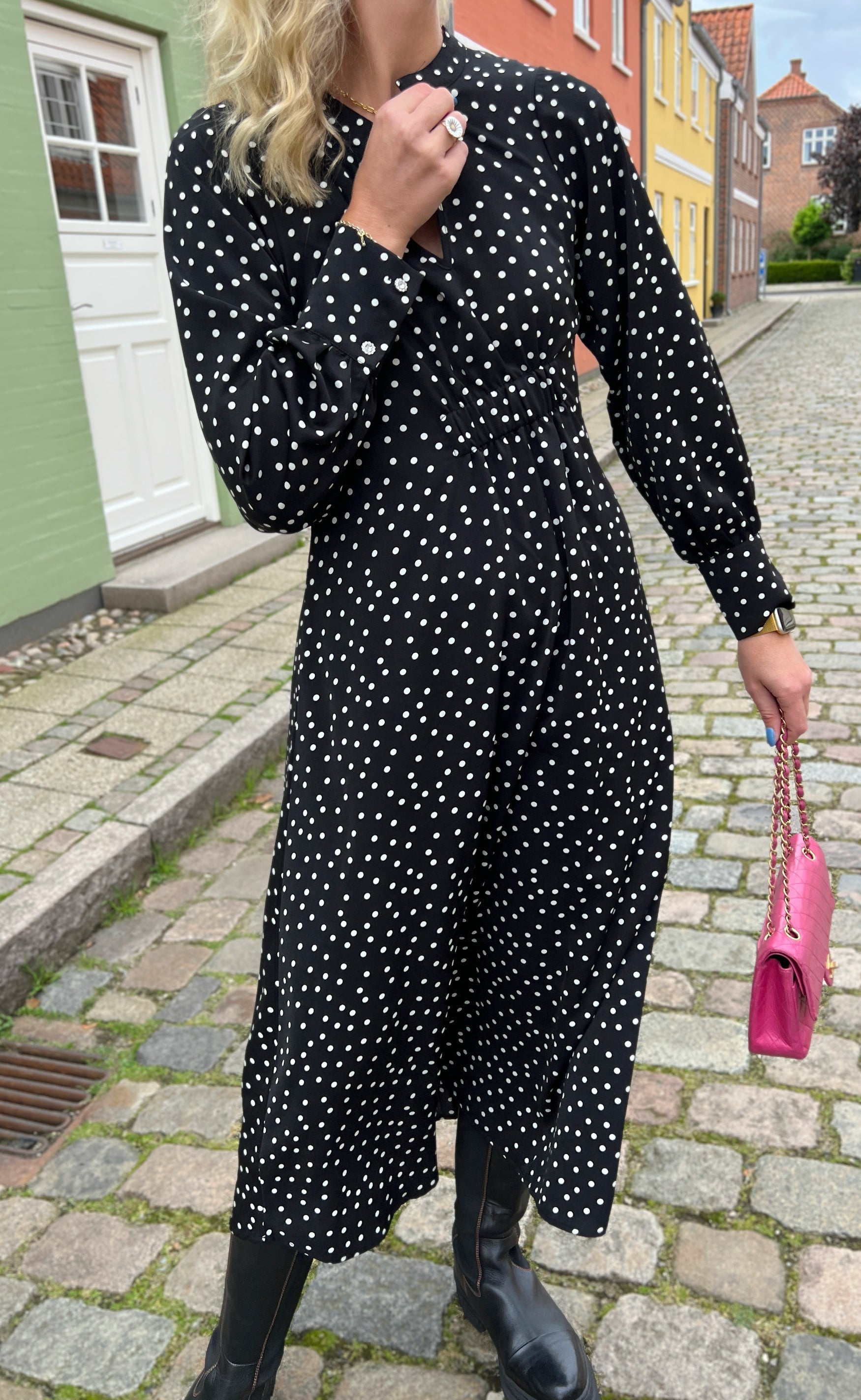 INA Copenhagen Kjole - Bella - Black W. Dots