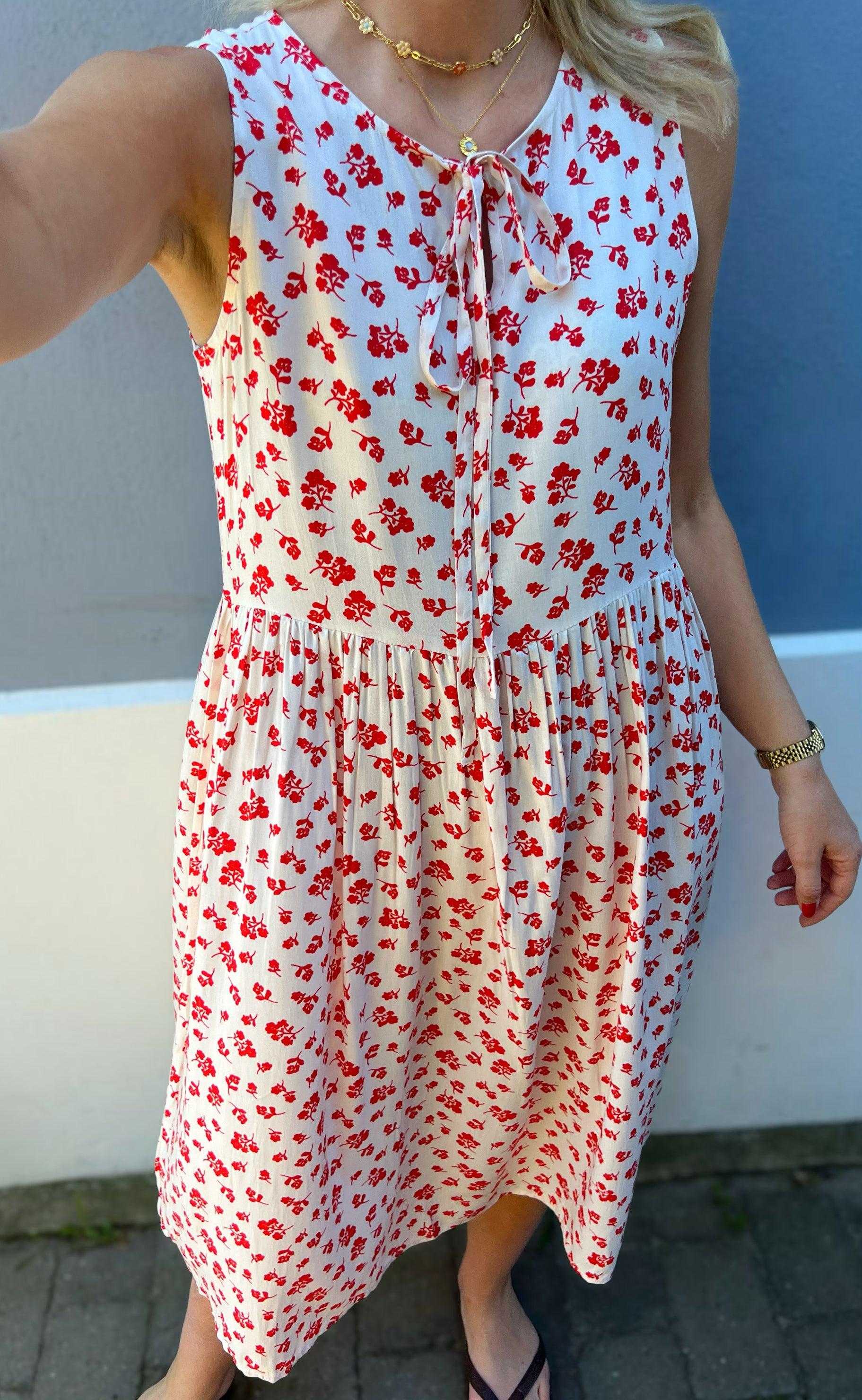 INA Copenhagen Kjole - Heidi - White/Red Flowers