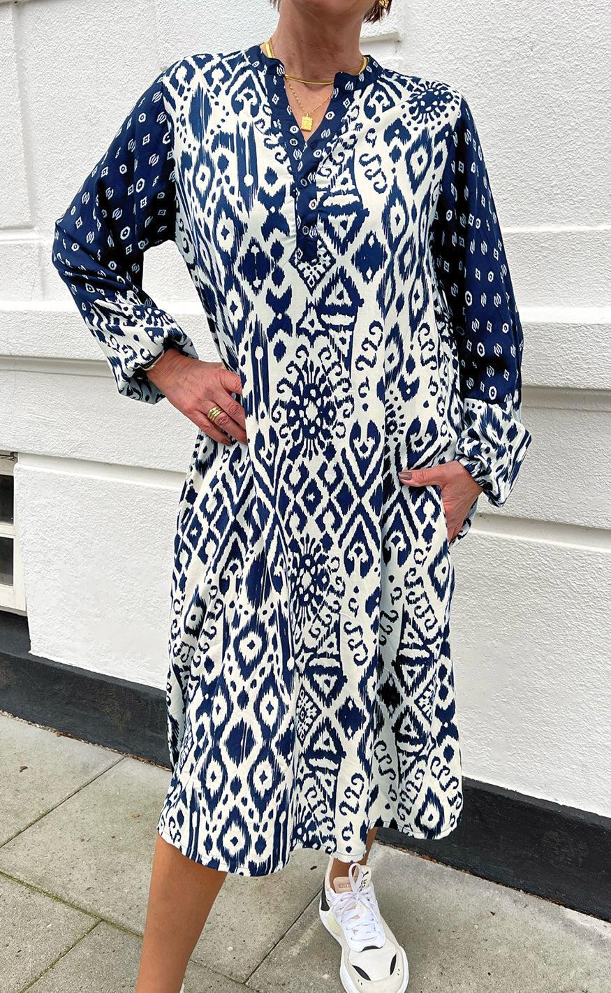 INA Copenhagen Kjole - Helena - Creme / Blue