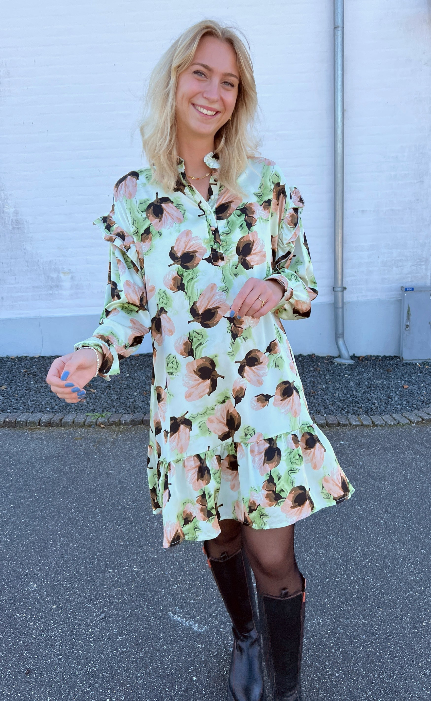 INA Copenhagen Kjole - Lisa - Fall Flowers