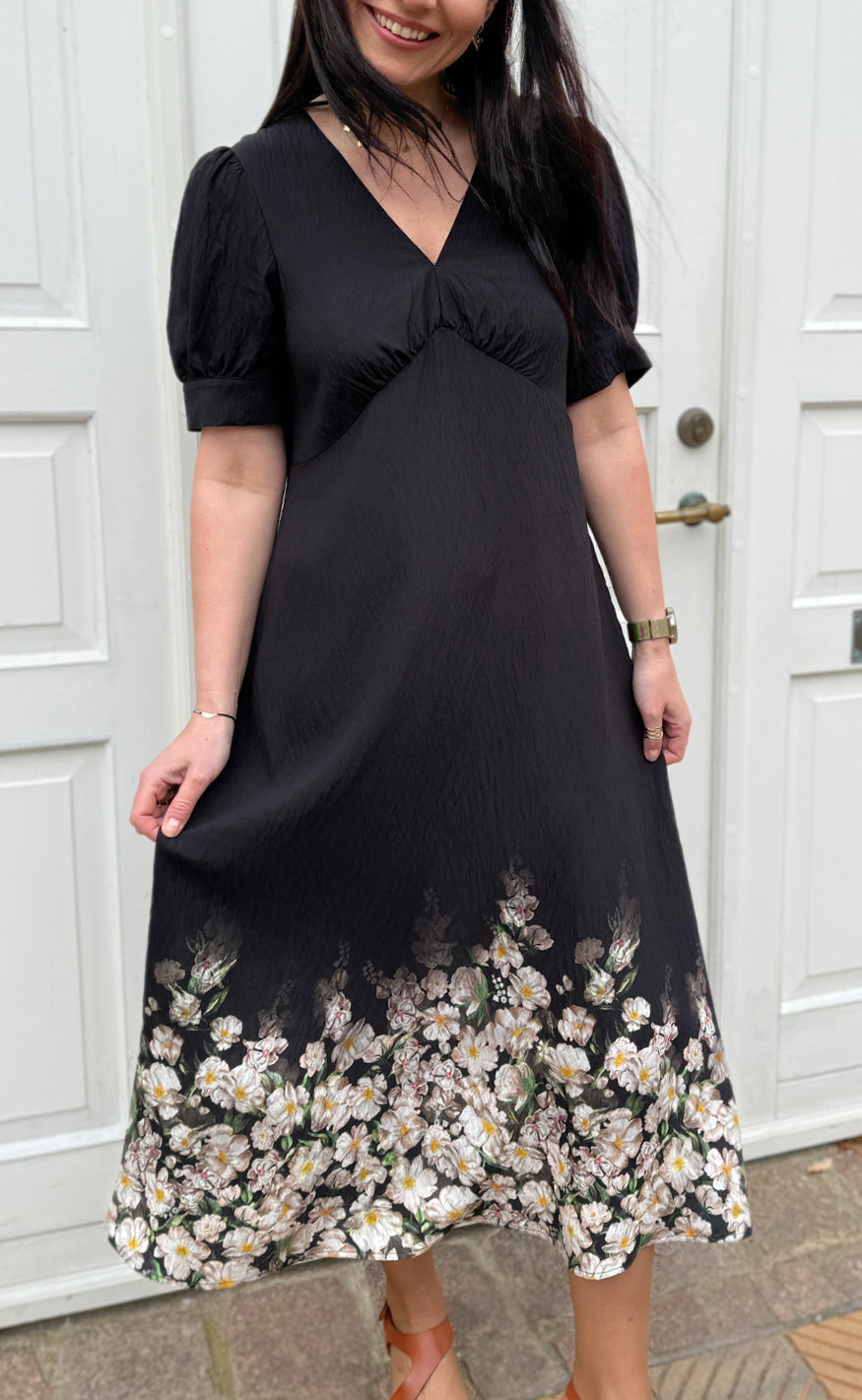 INA Copenhagen Kjole - Mirabelle - Black W. Flowers